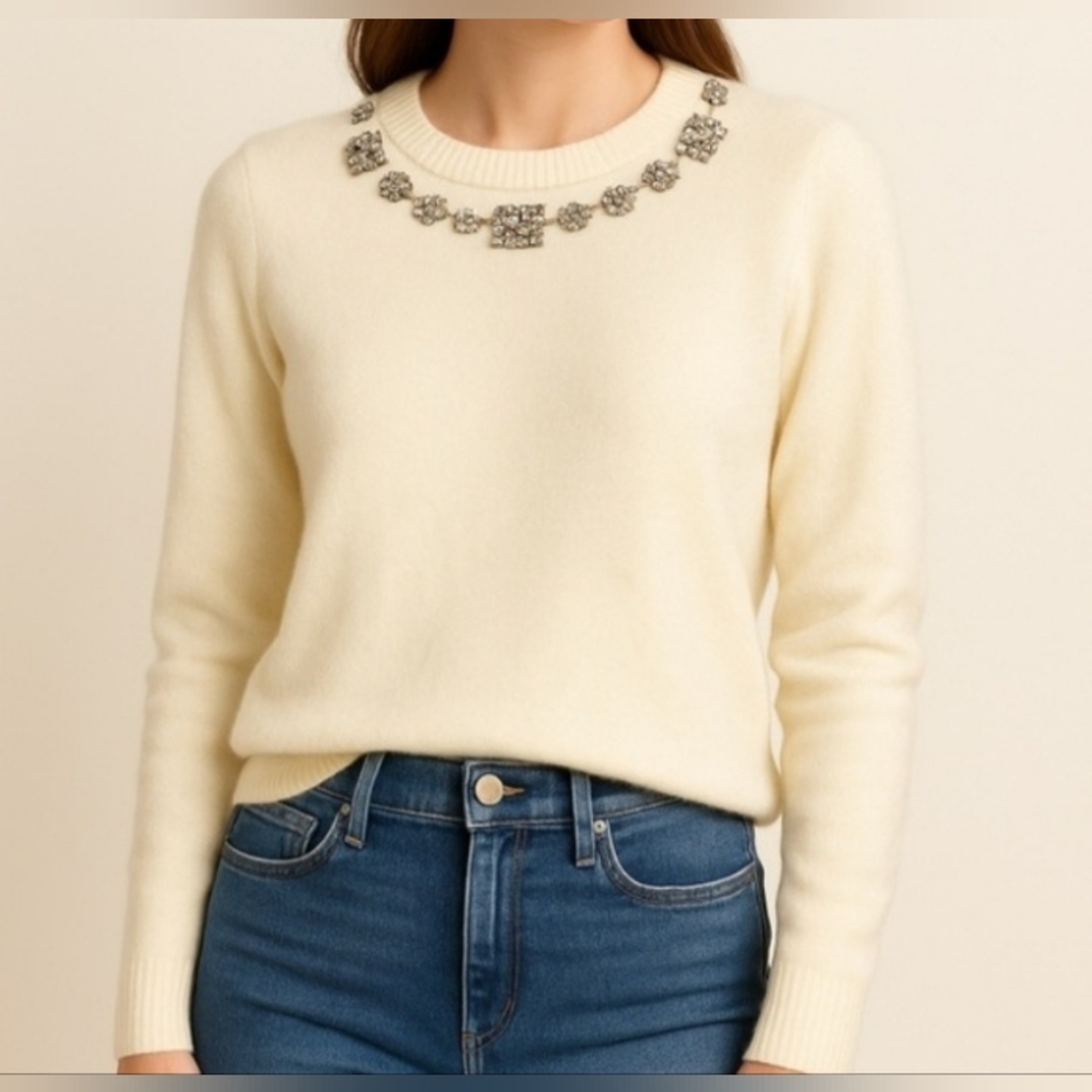 Express Cream Crystal Embellished Sweater Fancy Quiet Luxury Glamour Sparkle XS